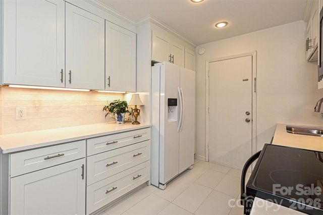 4755 Hedgemore Drive D, Charlotte, NC 28209