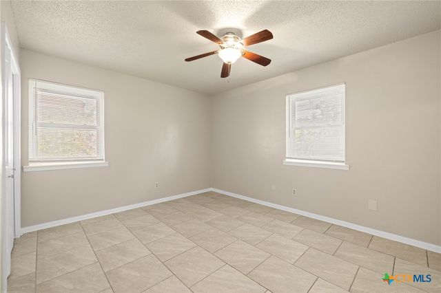 1112 Magnolia Street, Copperas Cove, TX 76522