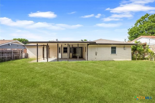 1112 Magnolia Street, Copperas Cove, TX 76522