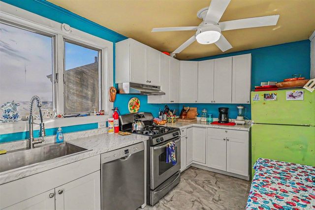 409 N Shore Drive, South Haven, MI 49090