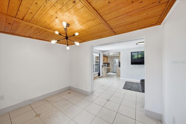 2316 HOLYOKE AVENUE, Bradenton, FL 34207