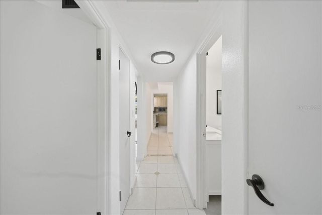 2316 HOLYOKE AVENUE, Bradenton, FL 34207