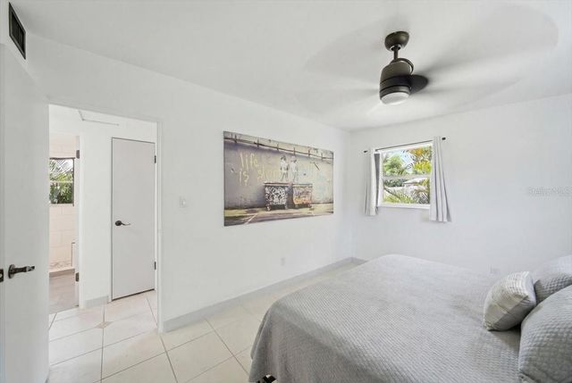 2316 HOLYOKE AVENUE, Bradenton, FL 34207