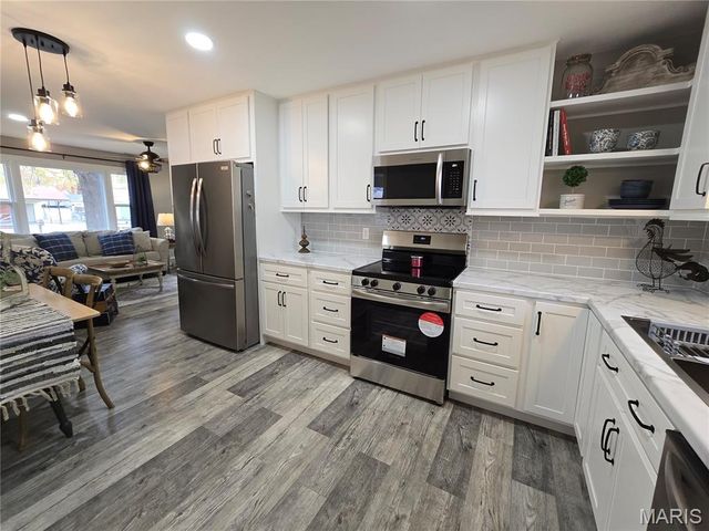 1003 W Saint Francis Street, Dexter, MO 63841