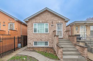 3548 S Artesian Avenue, Chicago, IL 60632