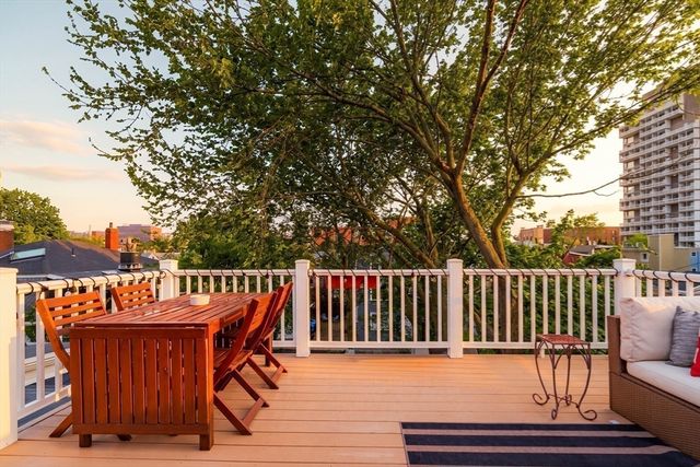 165 Putnam Avenue B, Cambridge, MA 02138