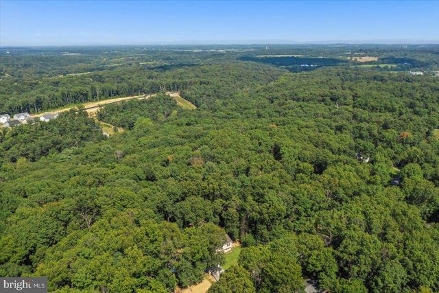 648 PLATT MOUNTAIN LN, Inwood, WV 25428