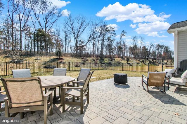 371 QUIET CREEK DR, Gettysburg, PA 17325