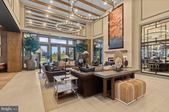 371 QUIET CREEK DR, Gettysburg, PA 17325