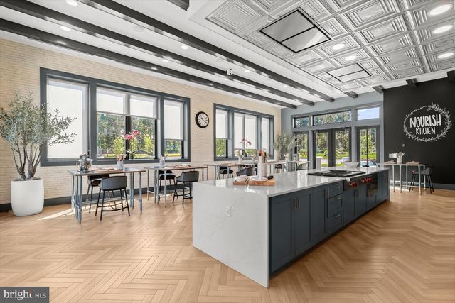 371 QUIET CREEK DR, Gettysburg, PA 17325