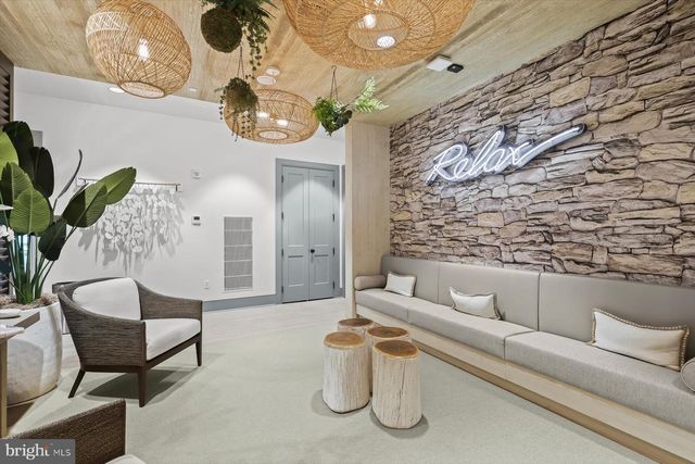 371 QUIET CREEK DR, Gettysburg, PA 17325