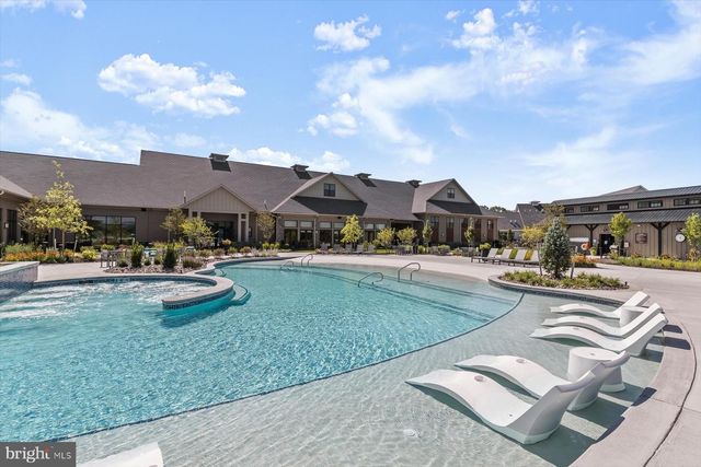 371 QUIET CREEK DR, Gettysburg, PA 17325