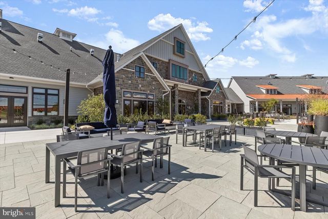 371 QUIET CREEK DR, Gettysburg, PA 17325