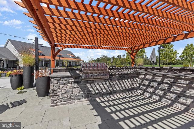 371 QUIET CREEK DR, Gettysburg, PA 17325