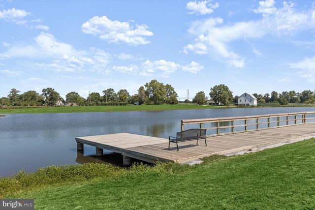 371 QUIET CREEK DR, Gettysburg, PA 17325