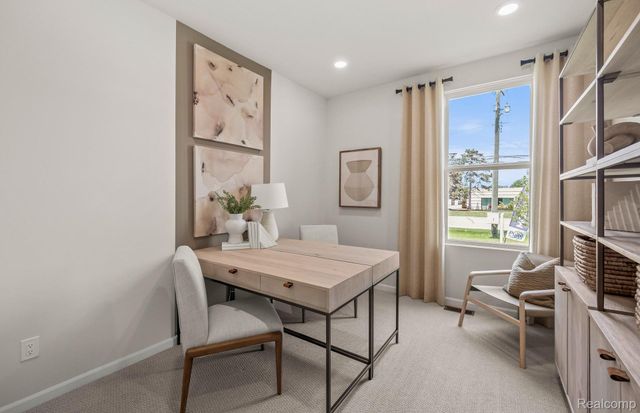 42696 Arbor Drive, Clinton Charter Township, MI 48038