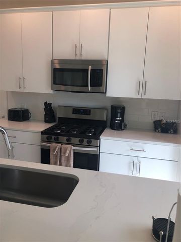 820 DRIVING RANGE COURT, Reunion, FL 34747