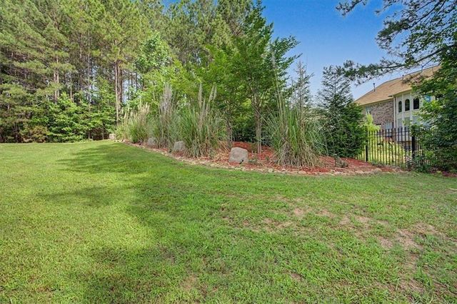 942 Artistry Way, Fairburn, GA 30213