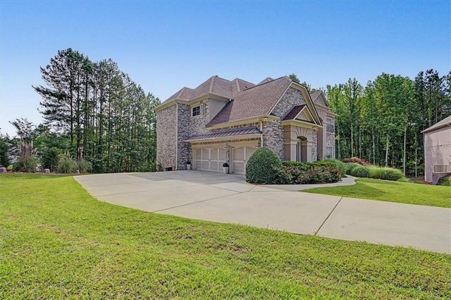 942 Artistry Way, Fairburn, GA 30213