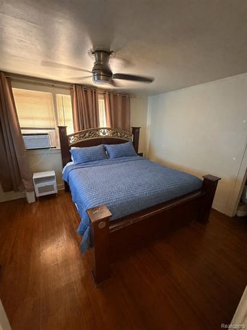 14828 Freeland Street, Detroit, MI 48227