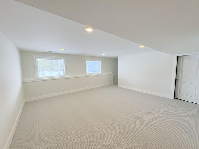 2553 Ravines Trail Drive SW, Byron Center, MI 49315