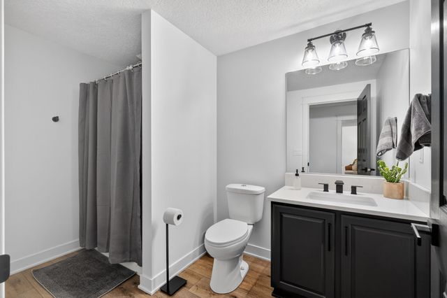 105 NW 11th Street, Grimes, IA 50111