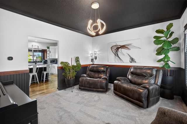 105 NW 11th Street, Grimes, IA 50111