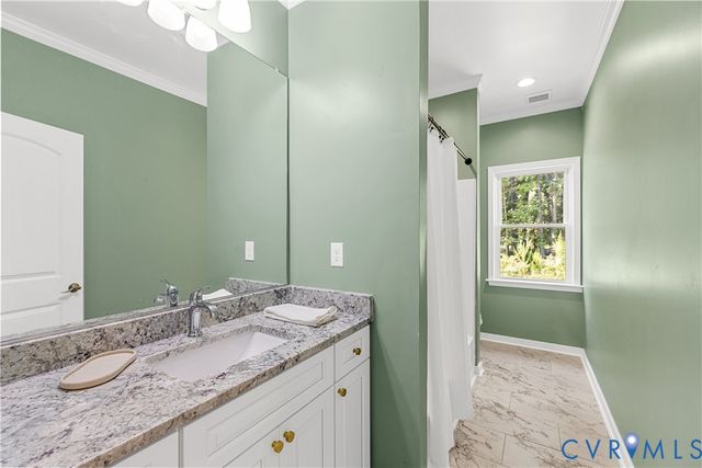 2211 Osborne Rd, Chester, VA 23831