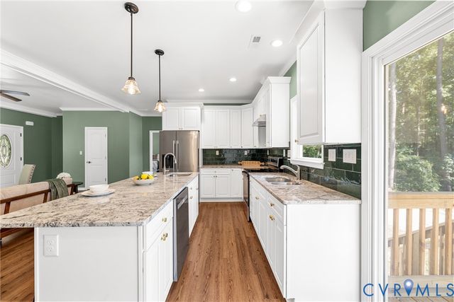 2211 Osborne Rd, Chester, VA 23831