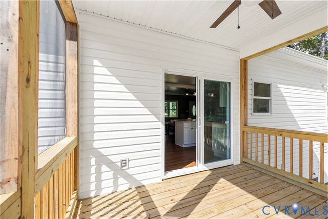 2211 Osborne Rd, Chester, VA 23831