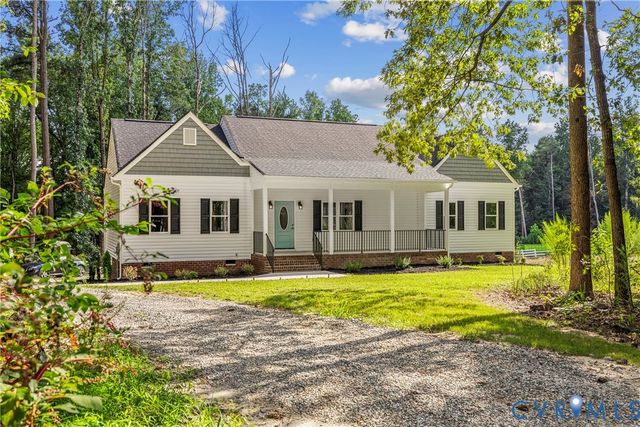 2211 Osborne Rd, Chester, VA 23831