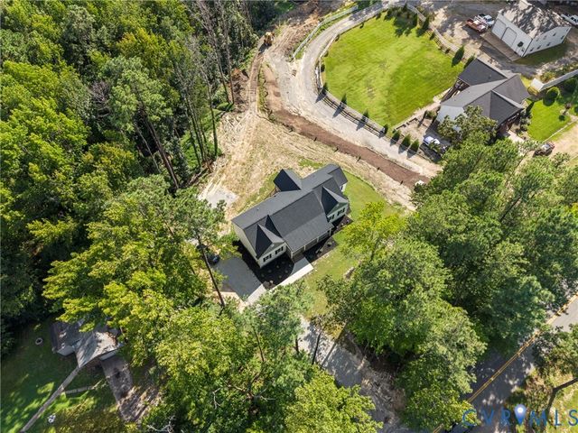 2211 Osborne Rd, Chester, VA 23831