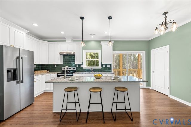 2211 Osborne Rd, Chester, VA 23831