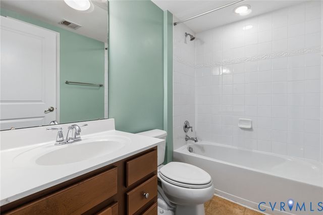 232 Geese Lndg, Glen Allen, VA 23060