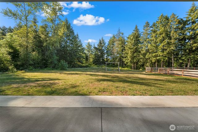 19306 128th Ave SE, Yelm, WA 98597