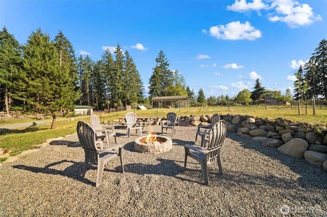 19306 128th Ave SE, Yelm, WA 98597