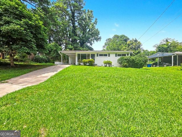 2559 Dale Creek Drive NW, Atlanta, GA 30318