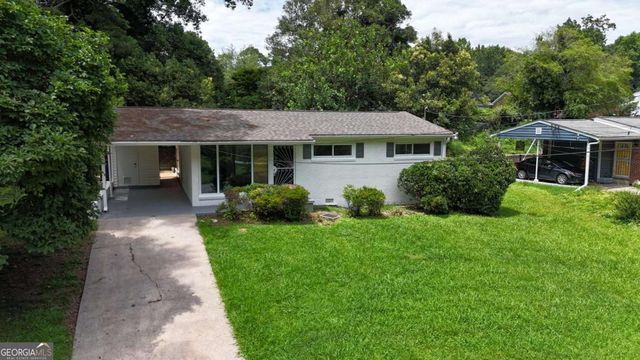 2559 Dale Creek Drive NW, Atlanta, GA 30318