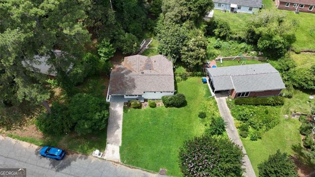 2559 Dale Creek Drive NW, Atlanta, GA 30318