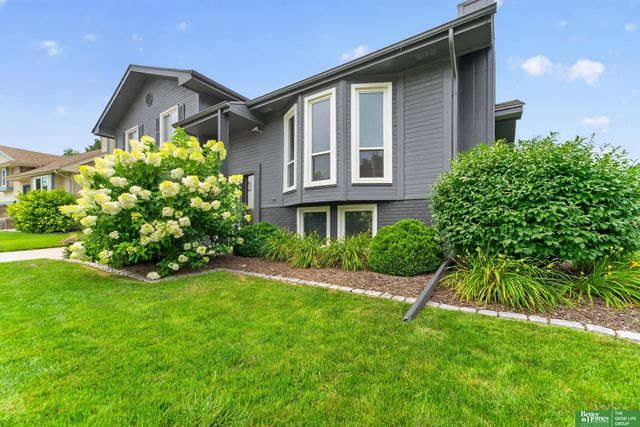 1822 N 145th Street, Omaha, NE 68154