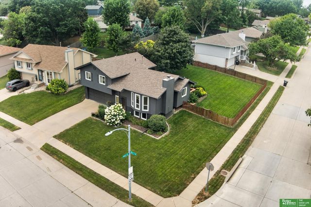 1822 N 145th Street, Omaha, NE 68154