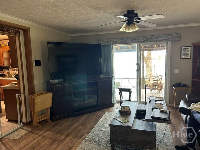 941 Lake Drive, Midway, GA 31320