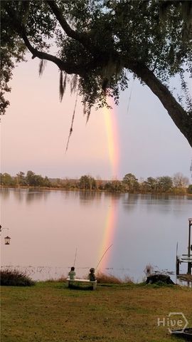 941 Lake Drive, Midway, GA 31320