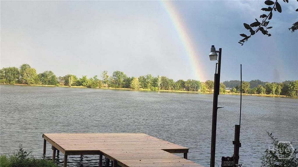 941 Lake Drive, Midway, GA 31320