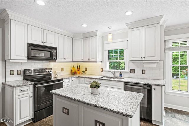 2501 Mary Marvin Trail, Fuquay Varina, NC 27526