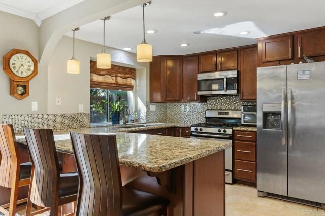 1690 Bronco Way, Oceanside, CA 92057