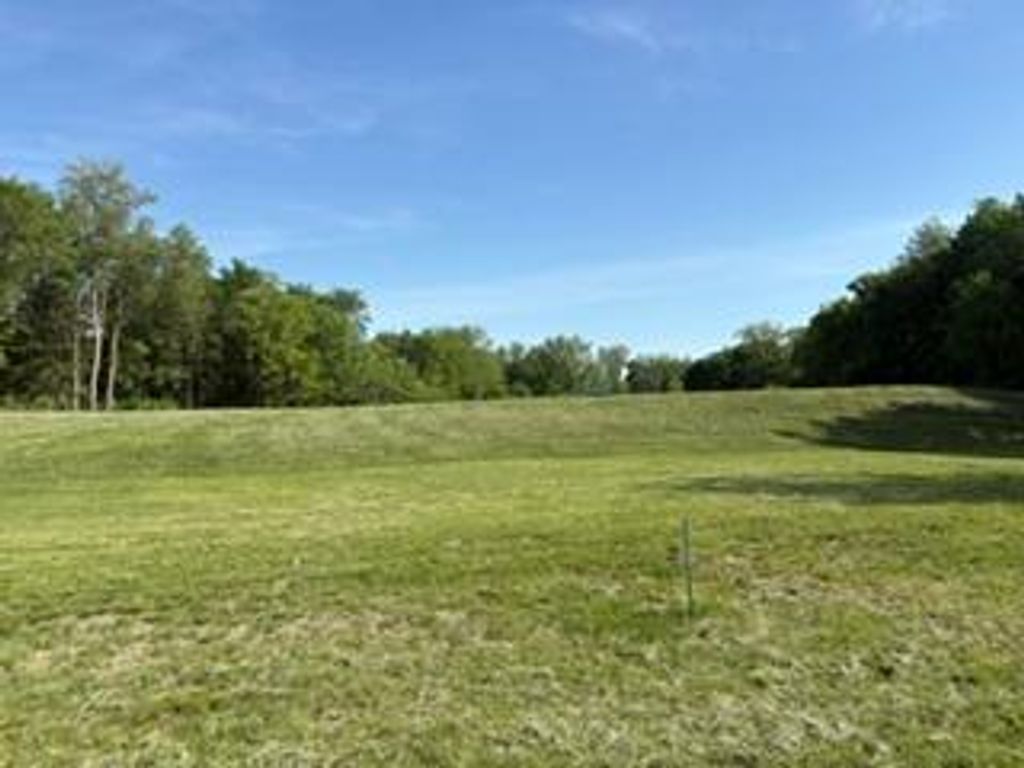 925 Arabian Drive, Jordan, MN 55352 — exterior