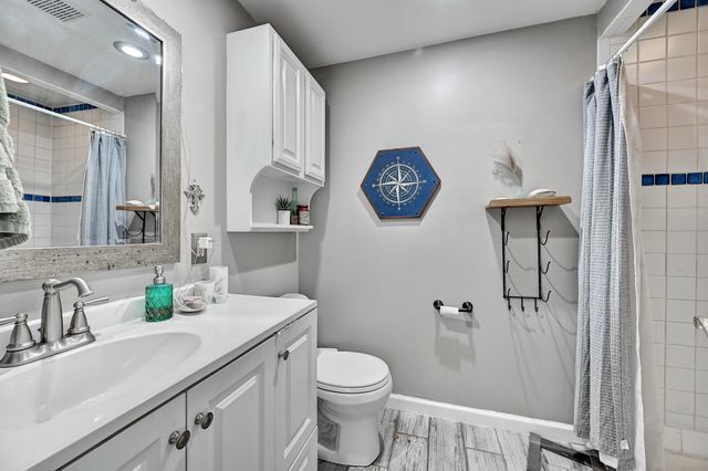 102 Pleasant Ridge Avenue, Fort Mitchell, KY 41017
