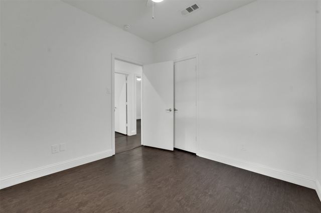 4902 Rimwood Drive, Balch Springs, TX 75180