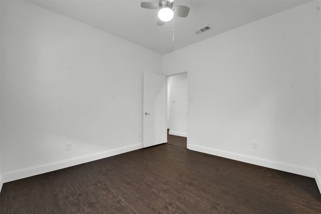 4902 Rimwood Drive, Balch Springs, TX 75180